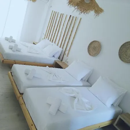 Manavita Himare